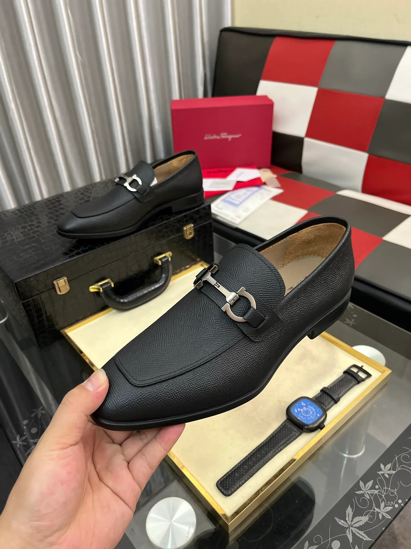 Men's shoes 💰600⌚️⌚️[Salvatore Ferragamo] Ferragamo business leather shoes, 1:1 top purchasing quality, imported selected original calfskin for the uppers, imported original soft water-dyed cowhide for the inner feet, imported original customized Italian handmade lightweight foam outsole, size: 39-44 5️⃣ options available